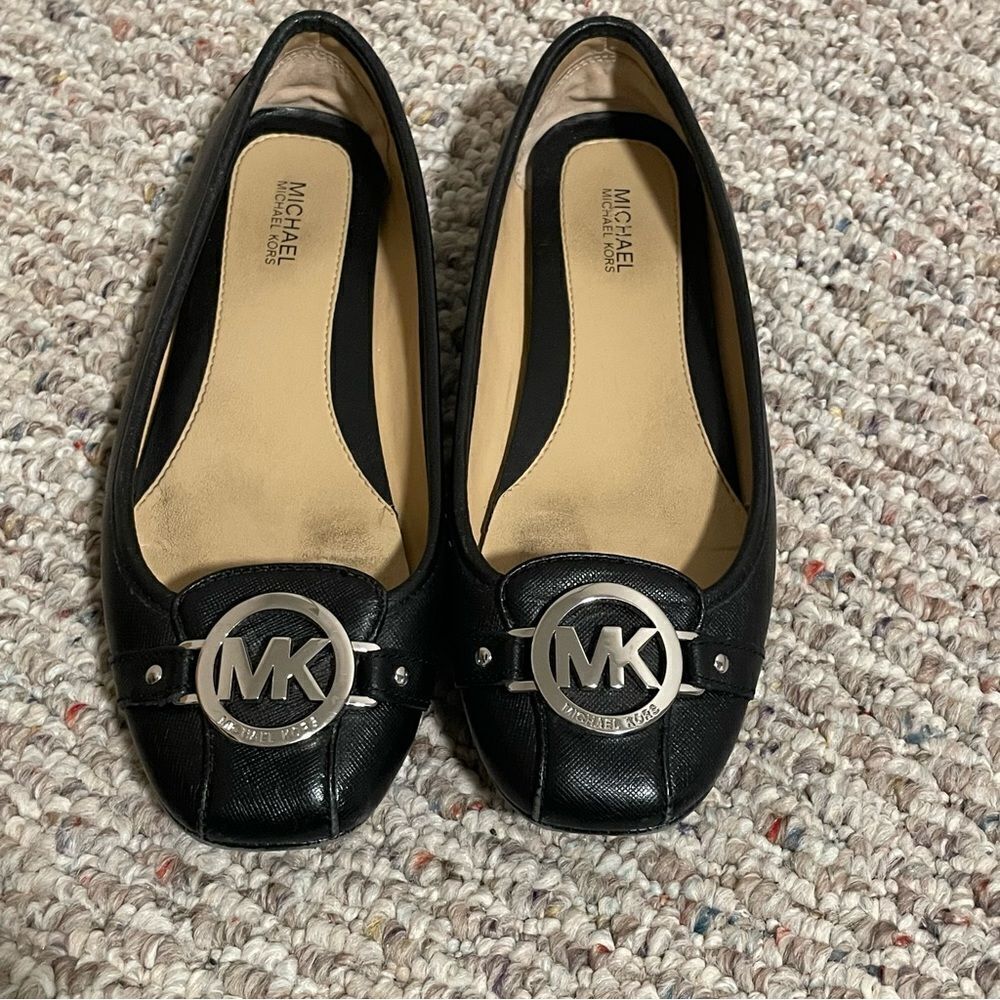 Michael Kors Leather Fulton Moc Flat Black Silver Hardware- Size 7